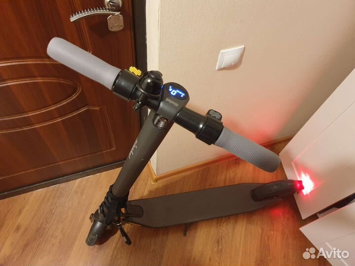 Самокат ninebot kickscooter e25a