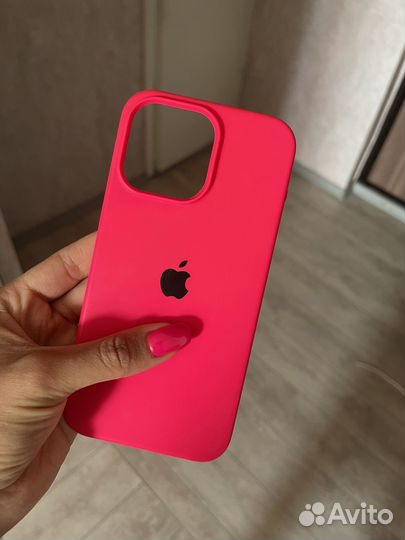 Бампер на iPhone 14 pro max