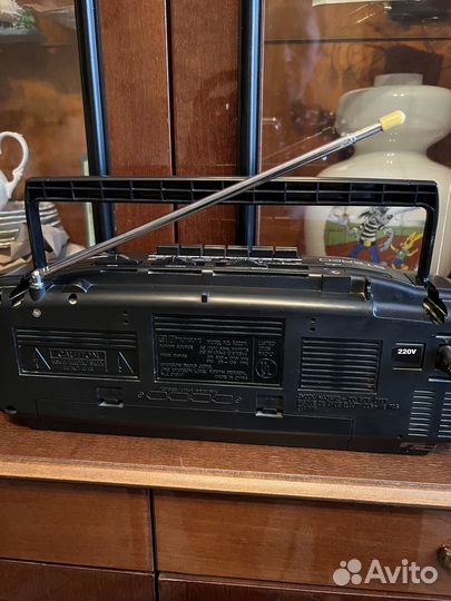 Кассетная магнитола Emerson