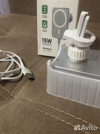 Автомобильное зарядное устройство/беспроводное зу