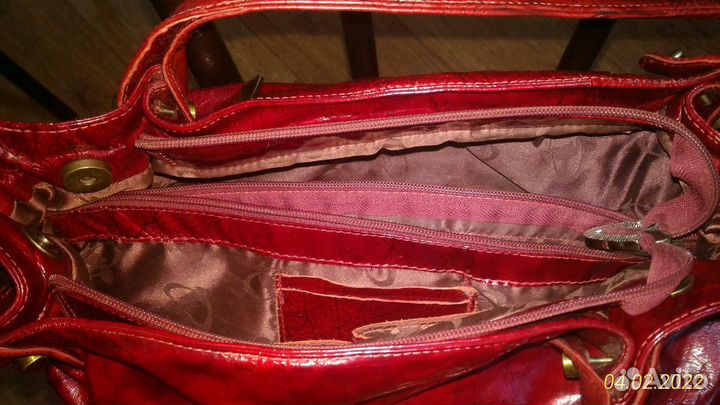 Сумка женская натуральная кожа лаковая