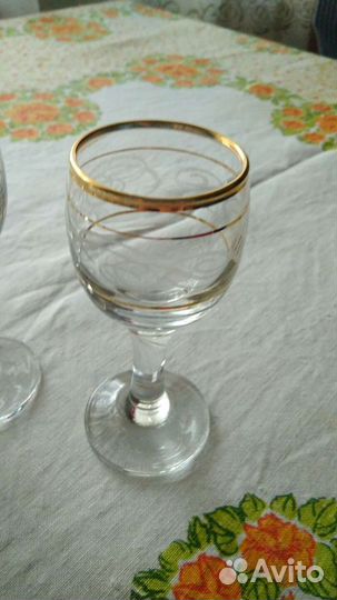 Набор фужеров для шампанского и водочных рюмок