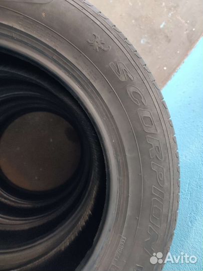 Pirelli Scorpion Verde 215/65 R17 99V