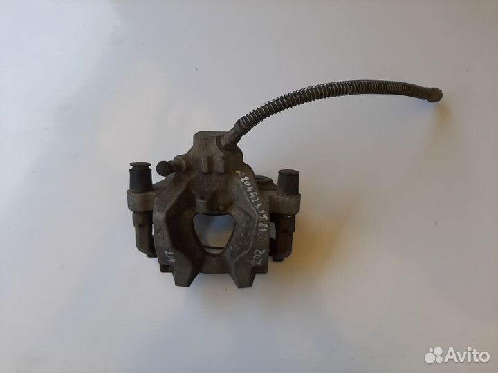 Суппорт задний левый Mercedes C E