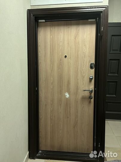 Дверь входная металлическая