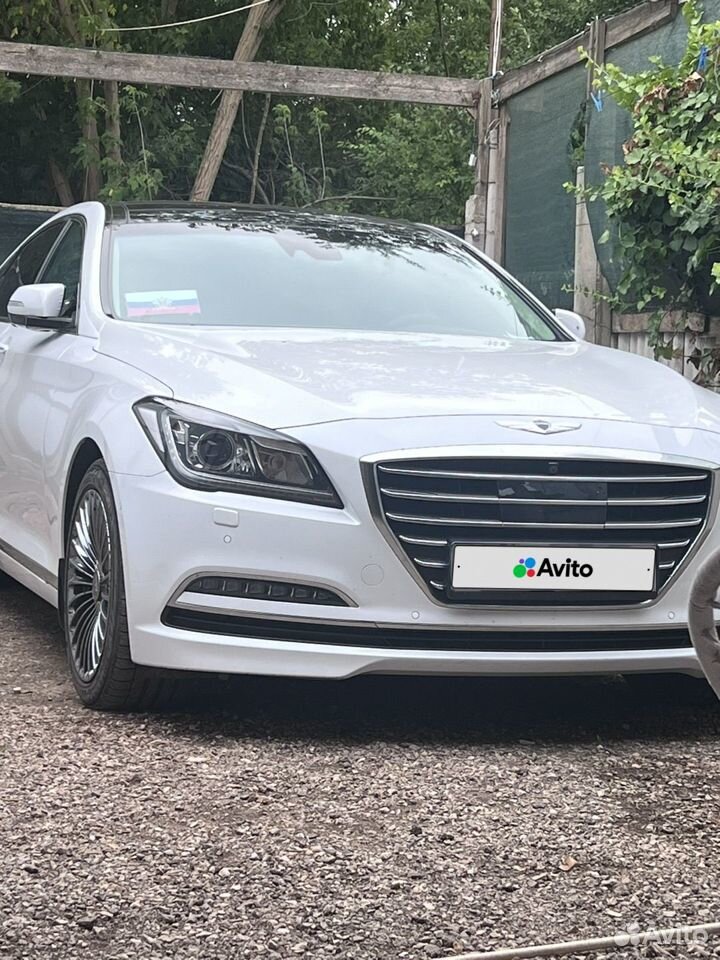 Hyundai Genesis 3.8 AT, 2015, 130 000 км