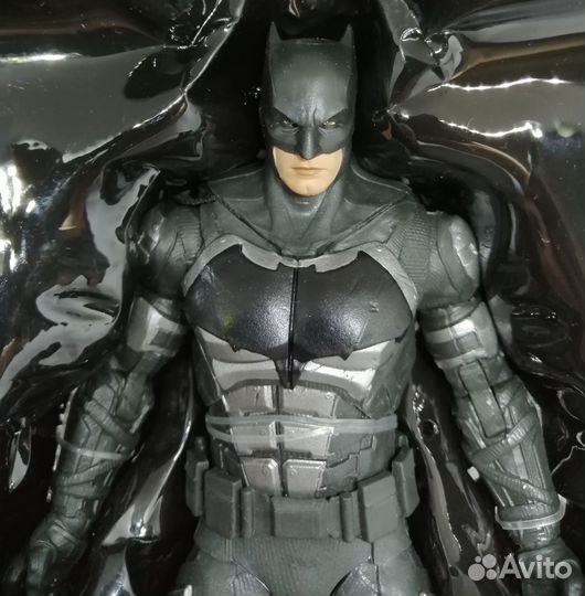 Продаю фигурку Batman Movie Collection Mcfarlane