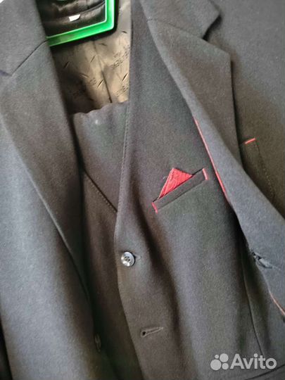 Школьный костюм на мальчика 10-12 лет