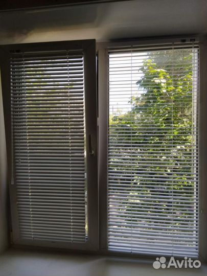 Жалюзи оконные