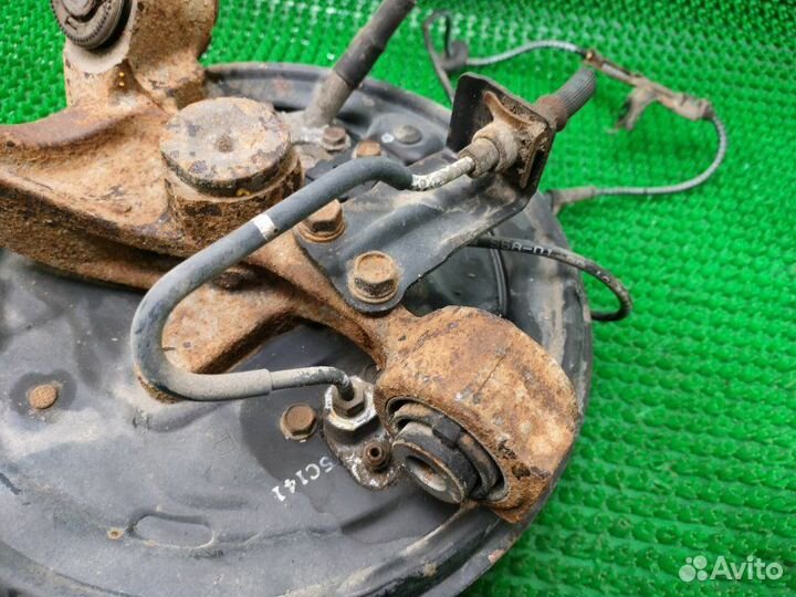 Кулак поворотный задний правый Honda Civic EU1