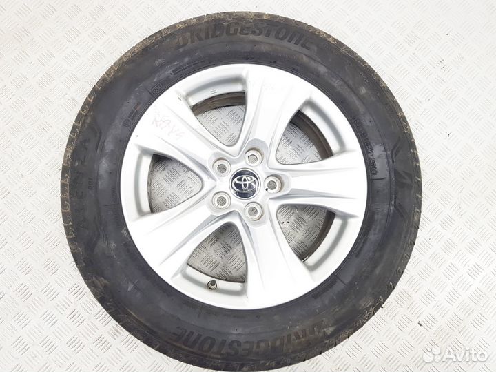 Диск литой R17 Toyata Rav4