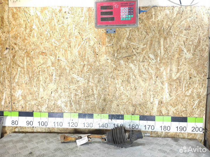 Кардан рулевой средний E 210