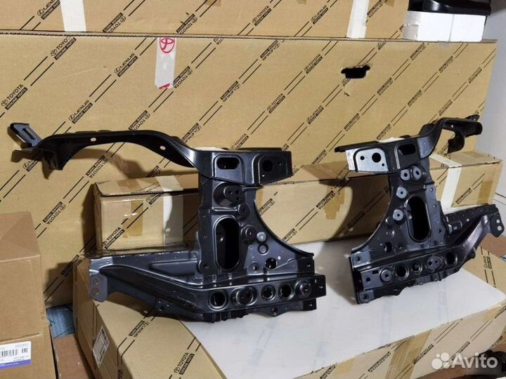 Суппорт фары Toyota Land Cruiser 300 2021-2023