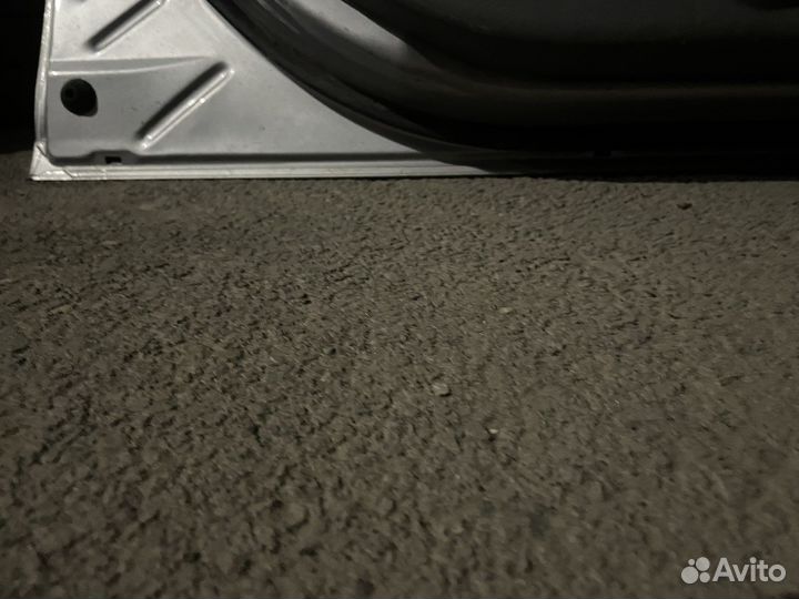 Двери kia carens