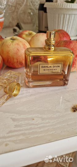 Givenchy dahlia divin le nectar