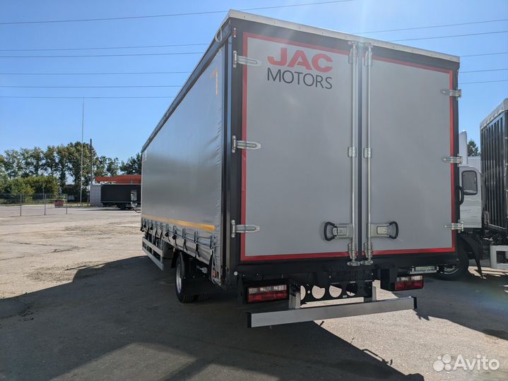 Тентованный грузовик 50 м³ Автомеханический завод на JAC N90, 2024