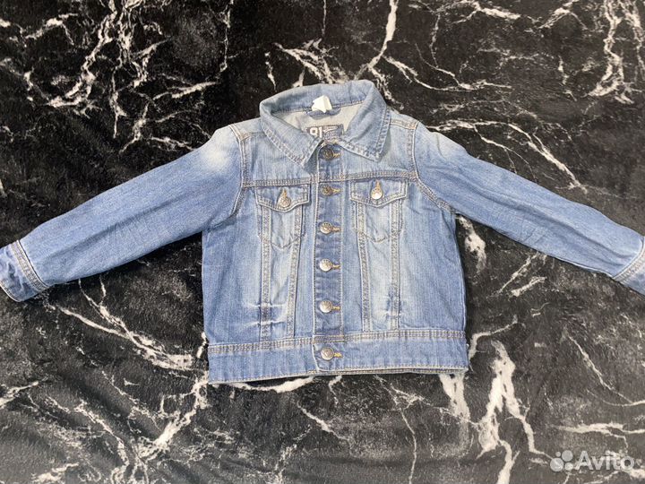 Джинсовая куртка