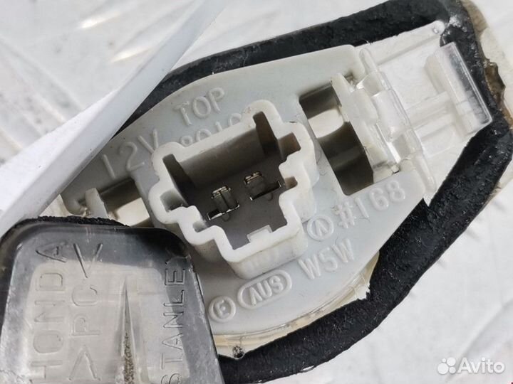 Подсветка номера Honda Civic 7 2003 34101S5T003