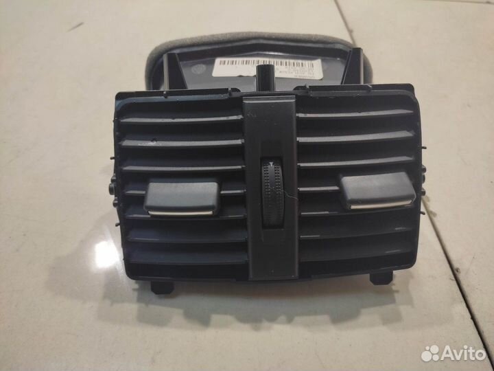 Решетка приточного воздуха вентиляции