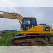 Гусеничный экскаватор Komatsu PC220, 2008