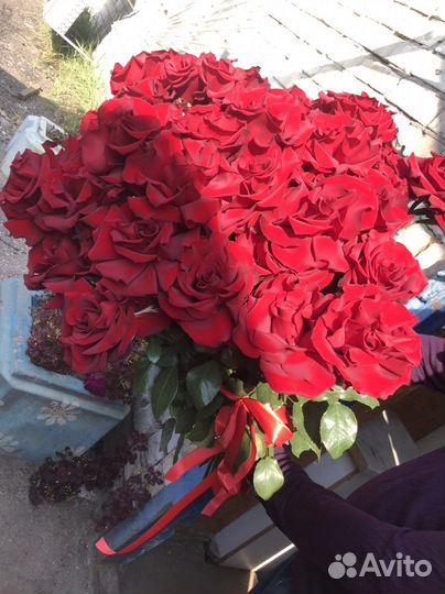 Цветы и букеты с доставкой