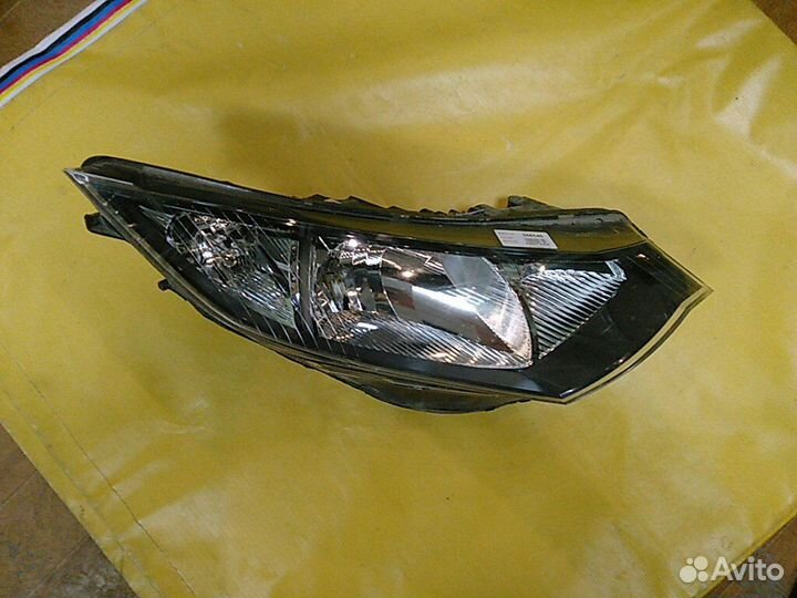 Фара правая Civic 5D