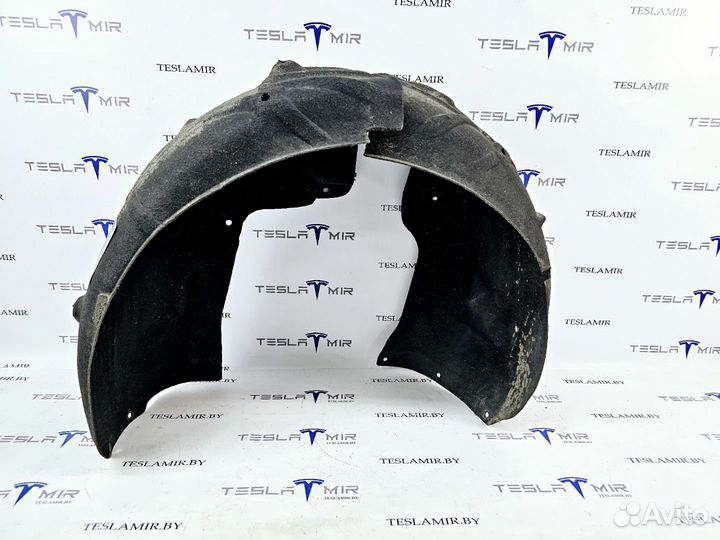 Подкрылок (защита колесных арок) задний левый