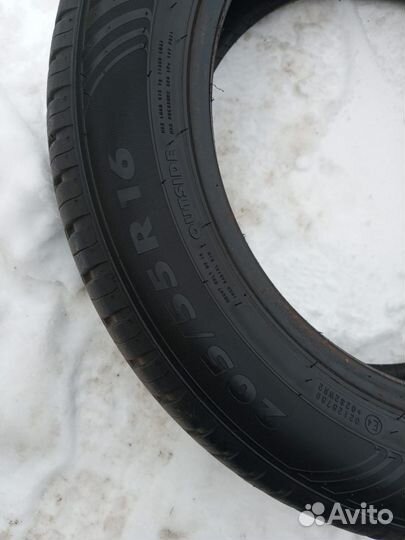 Nokian Tyres Hakka Sipe WR 205/55 R16