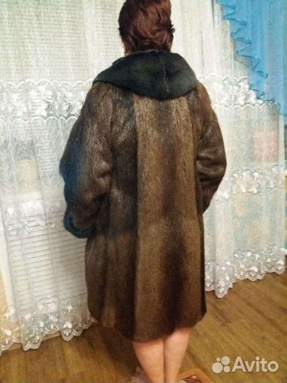 Шуба (нутрия+песец)