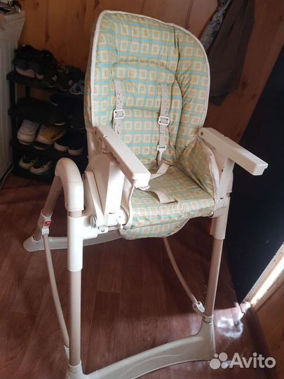 Стульчик для кормления