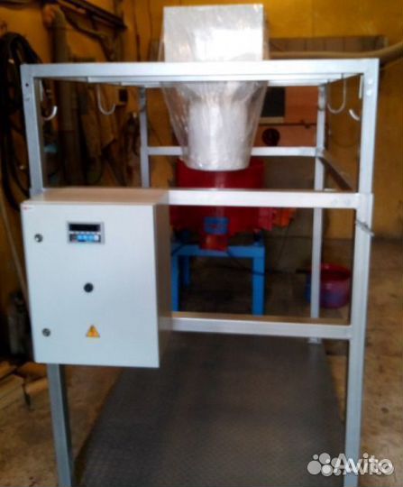 Затариватель (дозатор весовой) для биг-бэгов