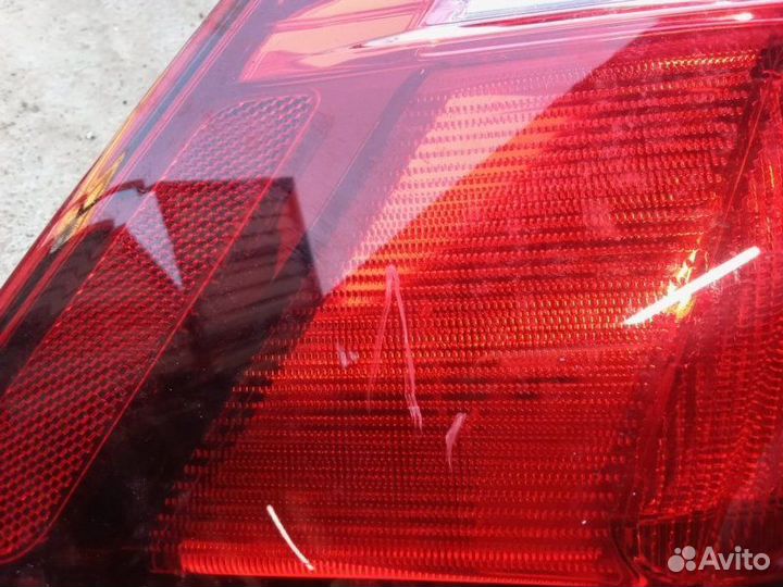 Фонарь задний левый Volvo Xc60 B4204T26 2019