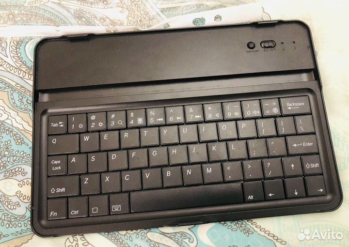 Клавиатура для iPad Mini