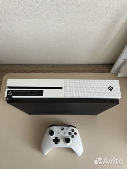 Xbox One S 1tb