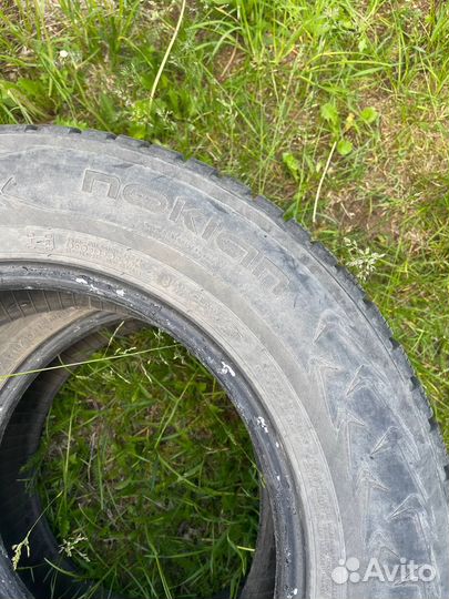 Nokian Tyres Weatherproof 215/65 R16 102