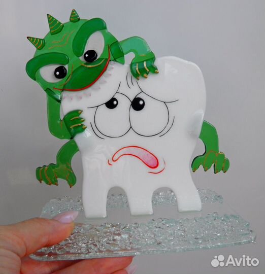 Фигурка стоматолог