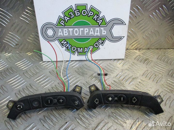 Кнопки мульти руля Бмв 5 е39 1998г