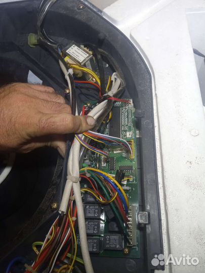 Внутренний блок кассетного кондиционера (Фанкойл)