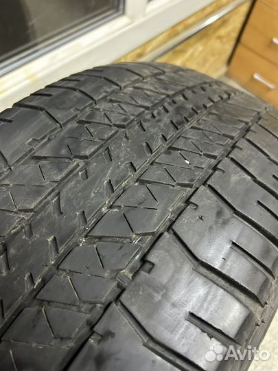 Bridgestone Dueler H/T 684II 275/50 R22 111H