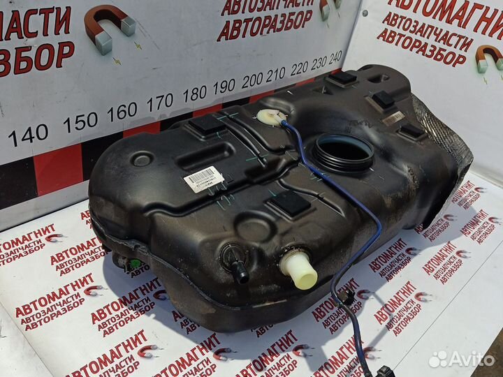 Бензобак бак топливный Джили Кулрей Coolray