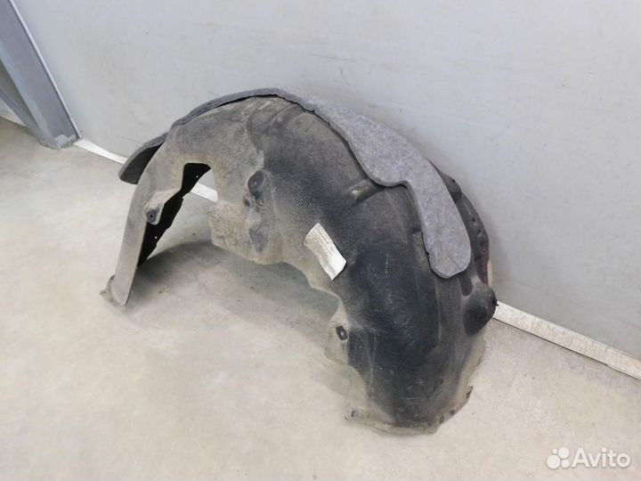 Подкрылок/локер задний левый Mercedes-Benz GLC