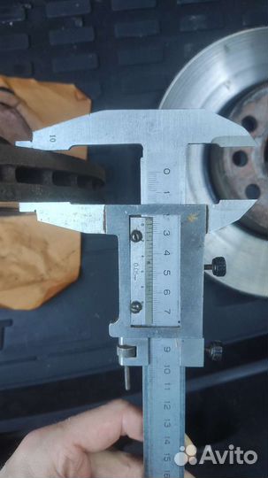 Диски тормозные передние Skoda Octavia A7 +колодки