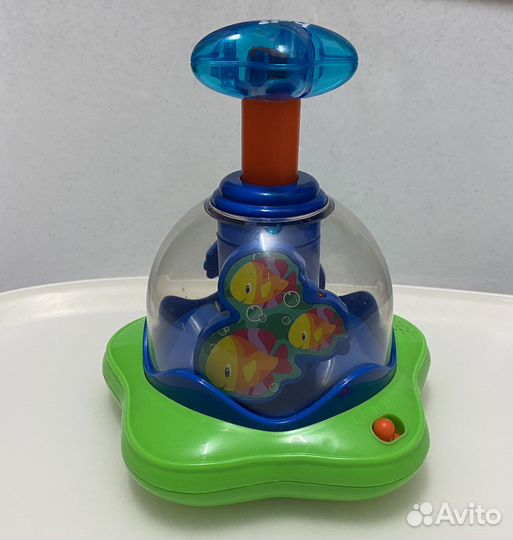 Разные игрушки для малышей