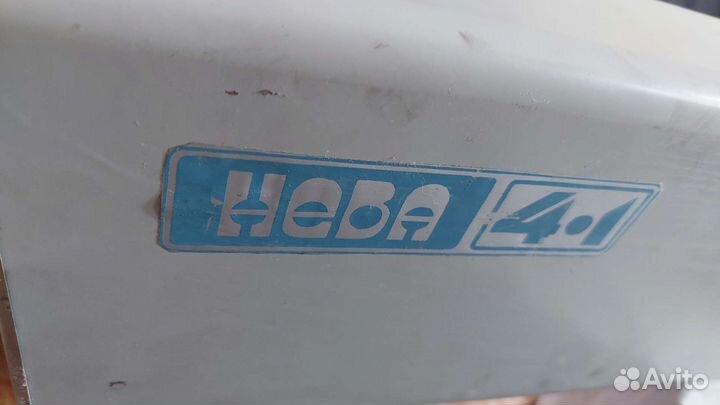 Вязальная ручная машина Нева 4-1