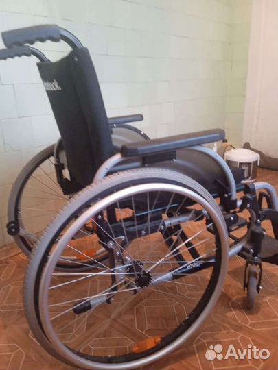 Коляска инвалидная