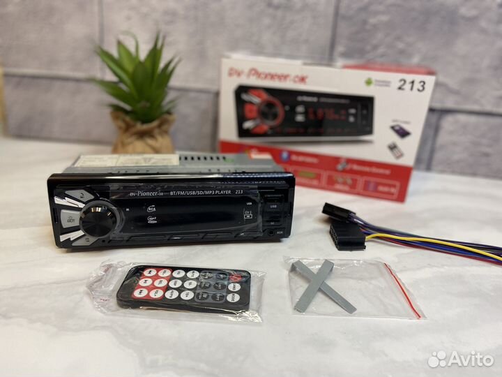 Магнитола с блютузом