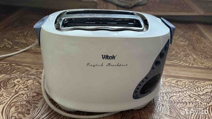 Тостер Vitek