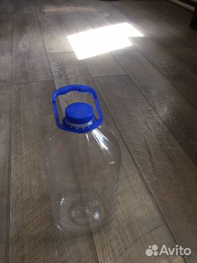 Бутылка 5л и 10л