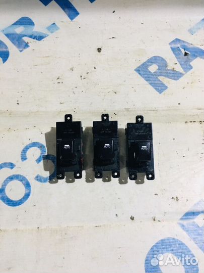 Кнопка стеклоподъемника KIA ceed JD 1.6 ат хетчбек