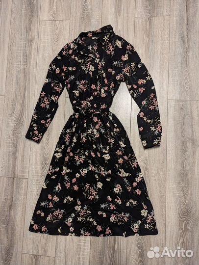Платье женское 42 44